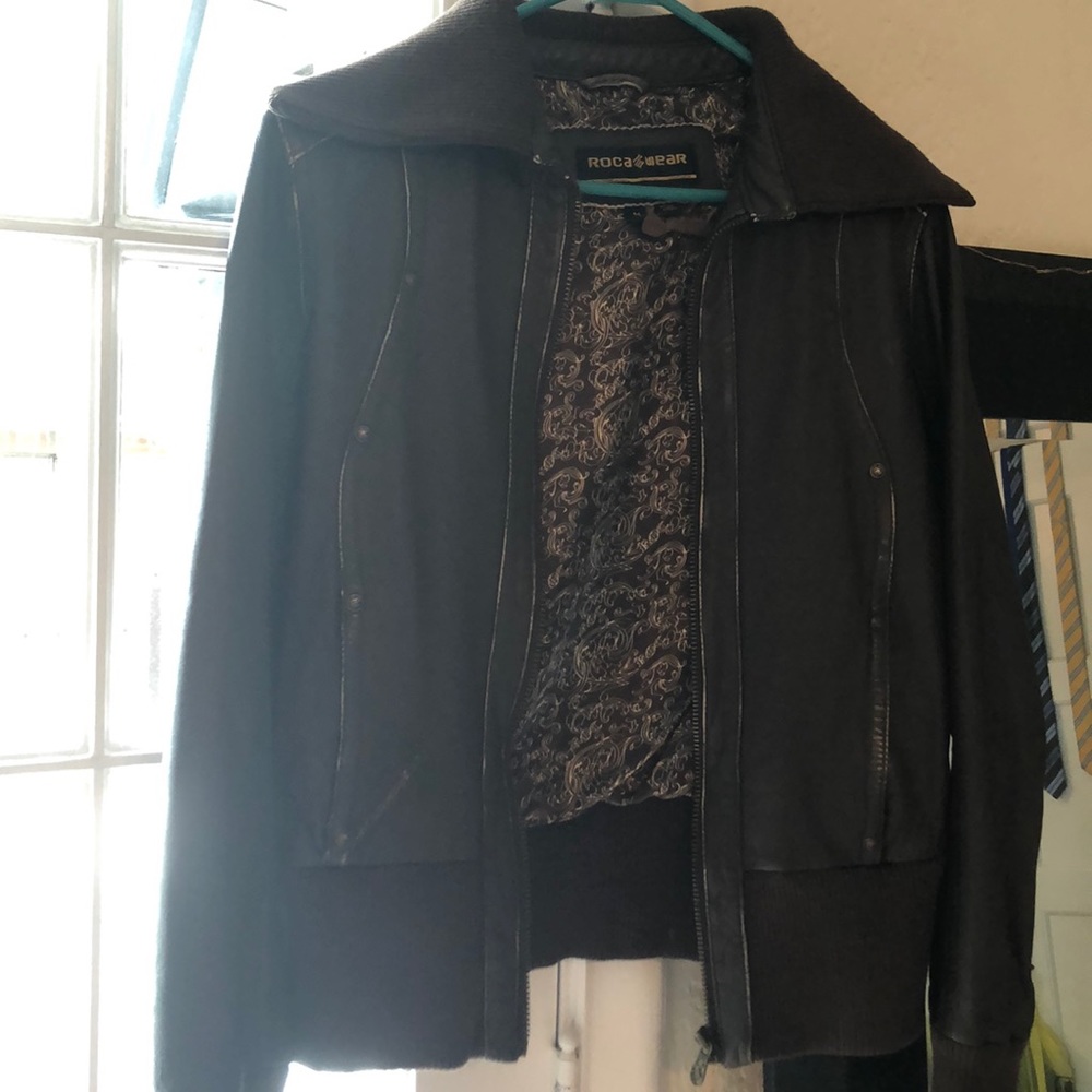 Roca wear brown leather coat